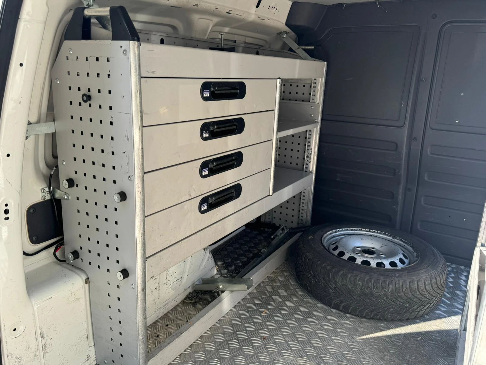 VW Caddy /4 MOTION-ITALIA | Mobile.bg   13