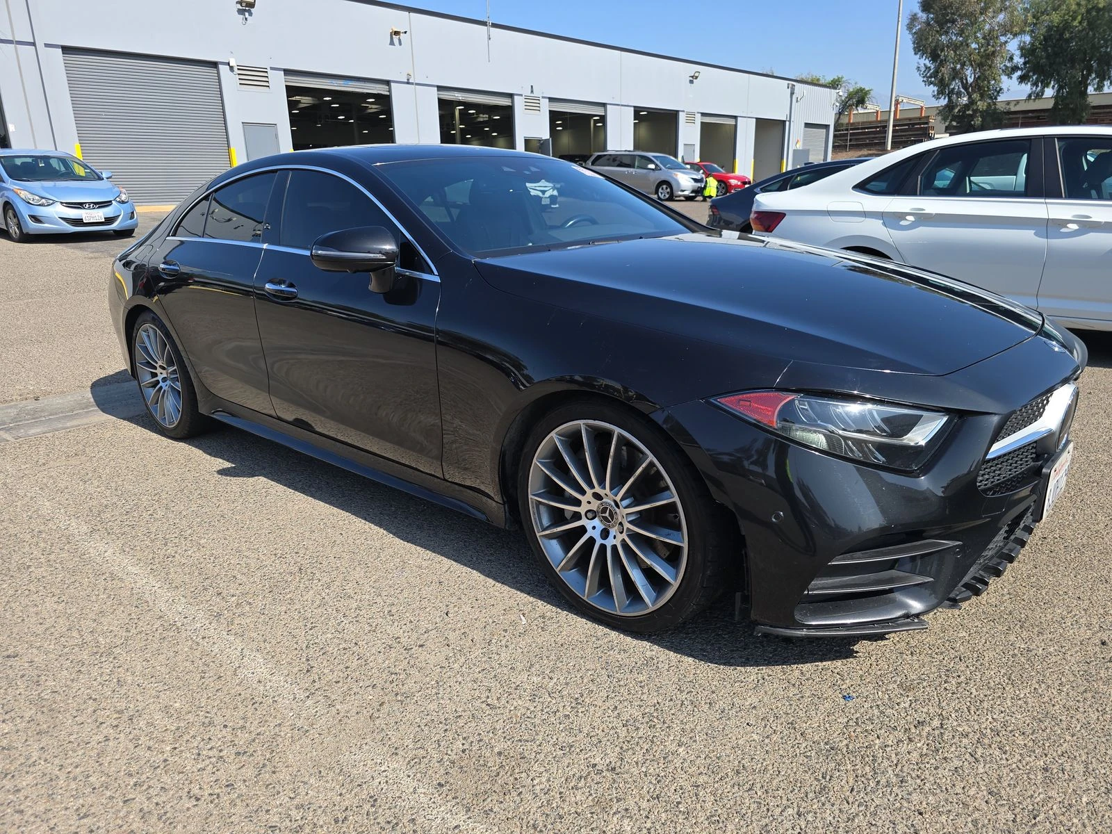 Mercedes-Benz CLS 450 AMG-pack* Burmester* Distronic* 360* Обдух* Дигита - изображение 2