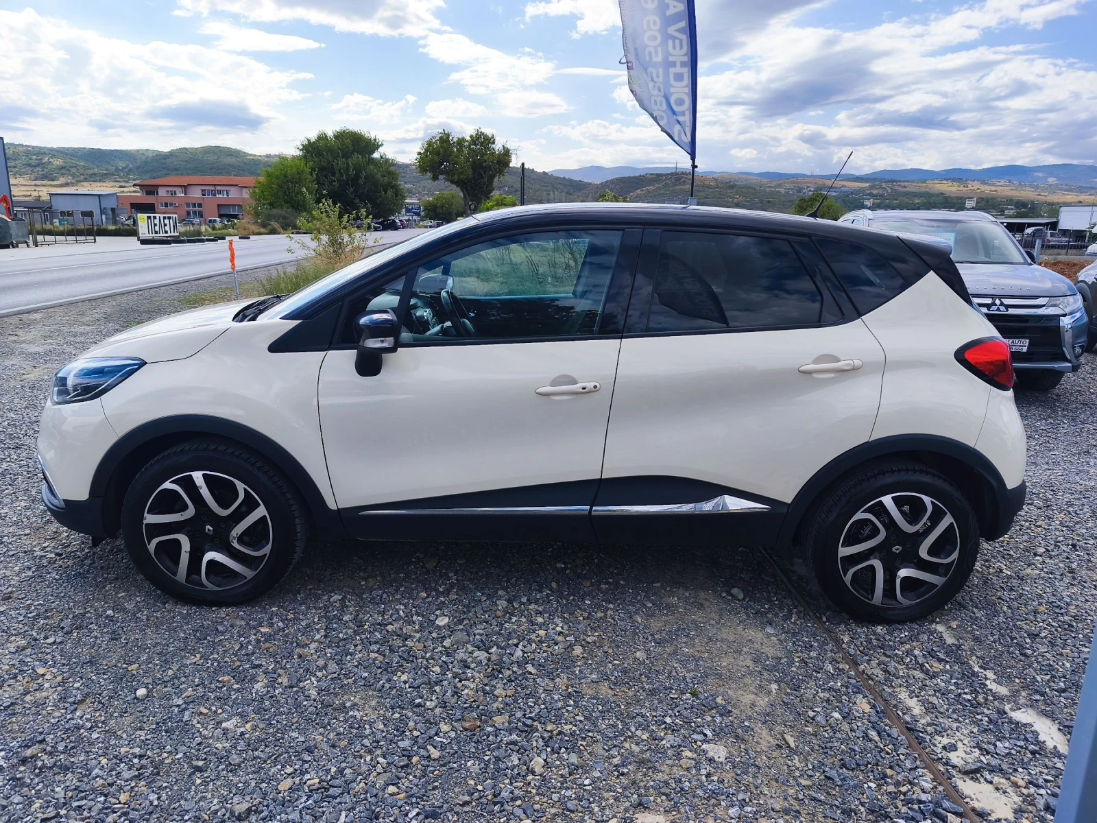 Renault Captur Automatic  - изображение 5