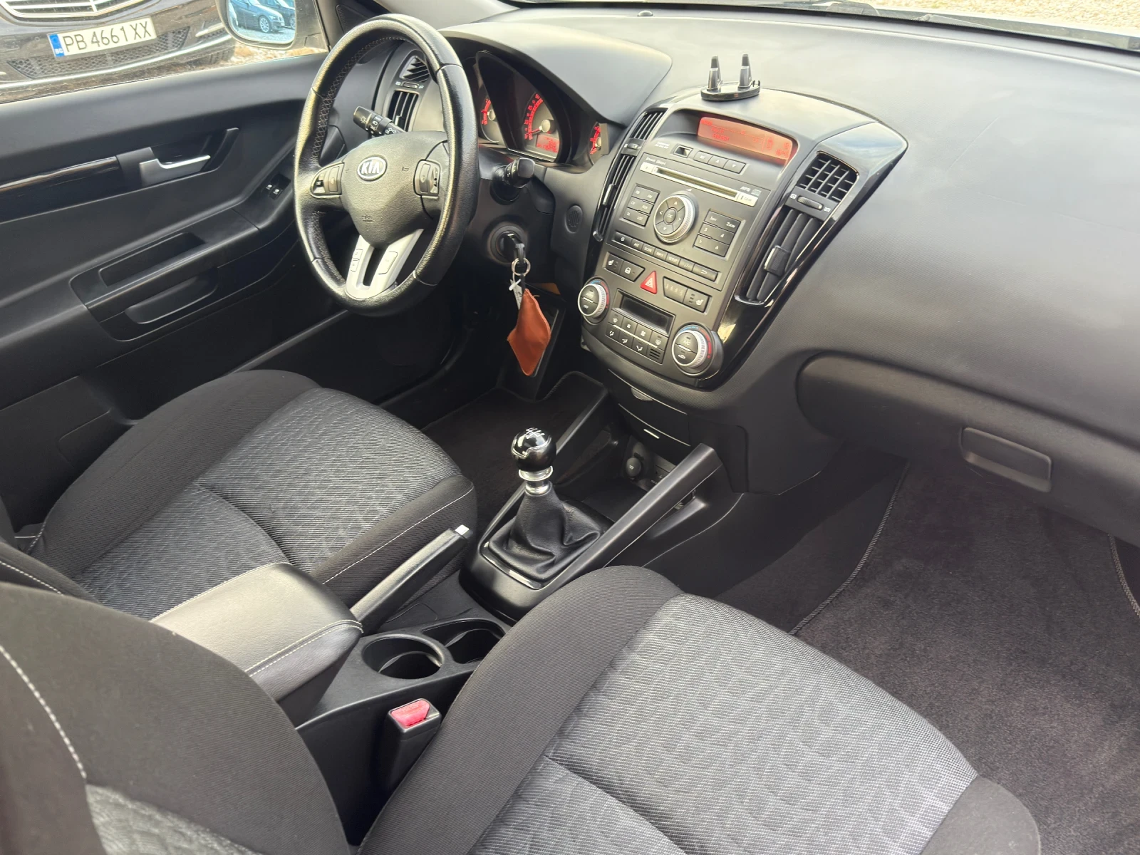 Kia Ceed 1.6 i - изображение 9