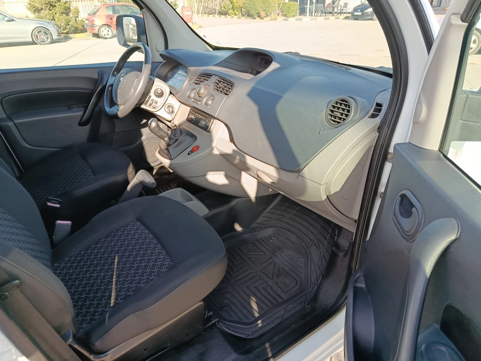 Renault Kangoo 1.5 dci  | Mobile.bg   12