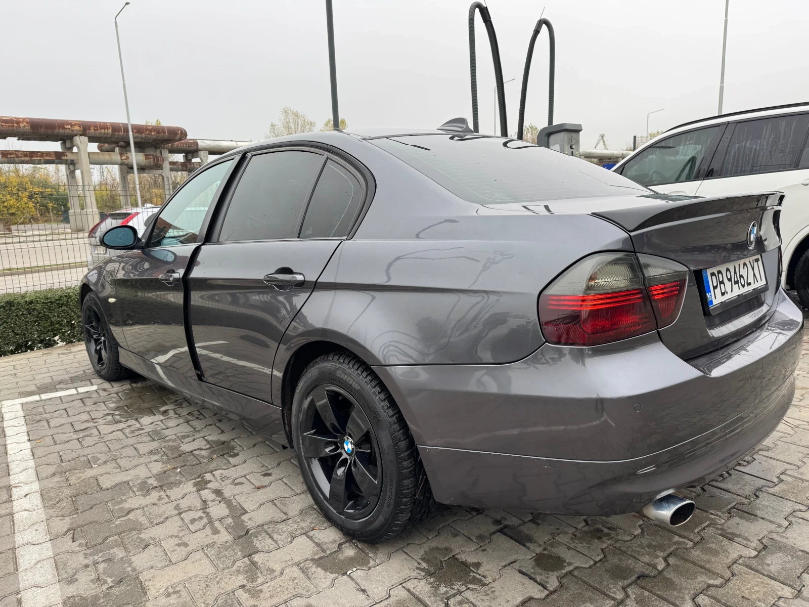 BMW 320  - изображение 4