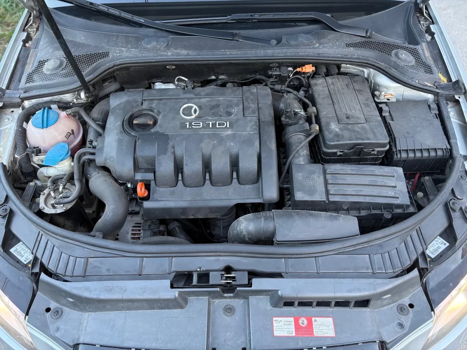 Audi A3 1.9 TDI 105HP ��������� S-Line | Mobile.bg � ����������� 14