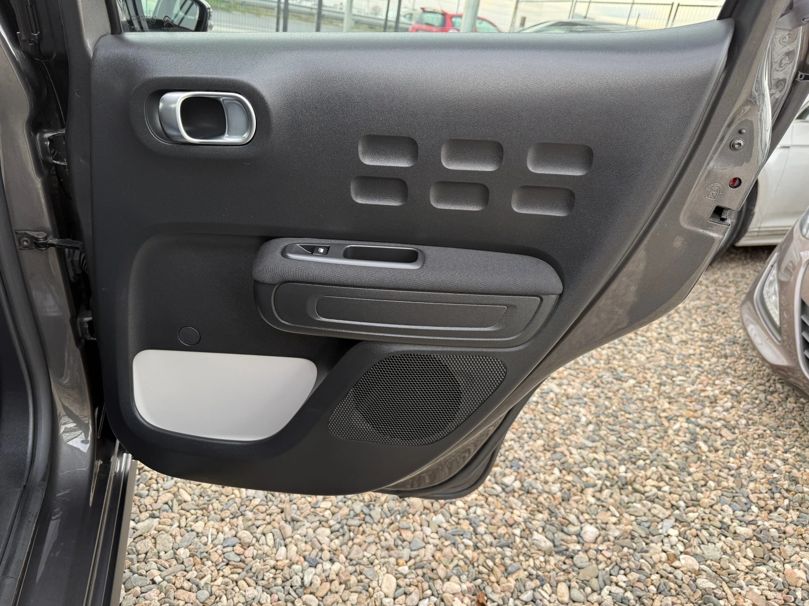 Citroen C3 1.2 vti shine | Mobile.bg   12