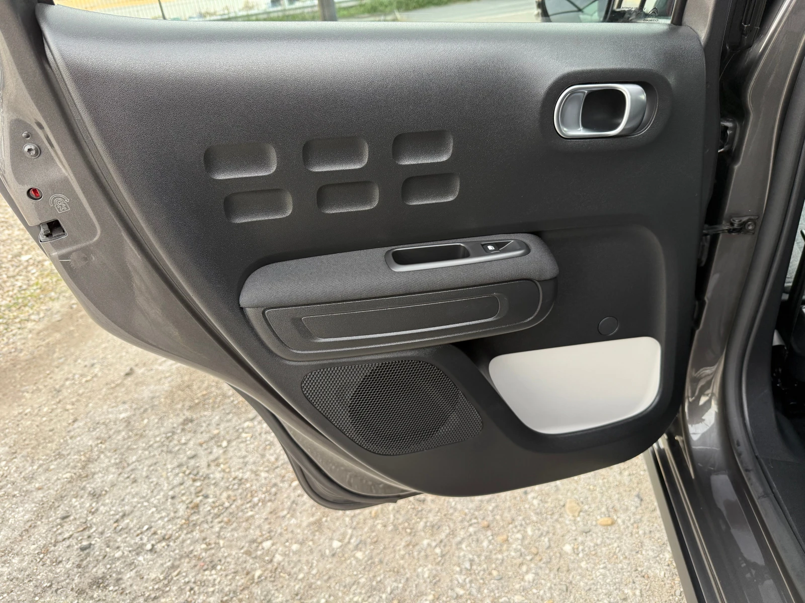 Citroen C3 1.2 vti shine | Mobile.bg   10