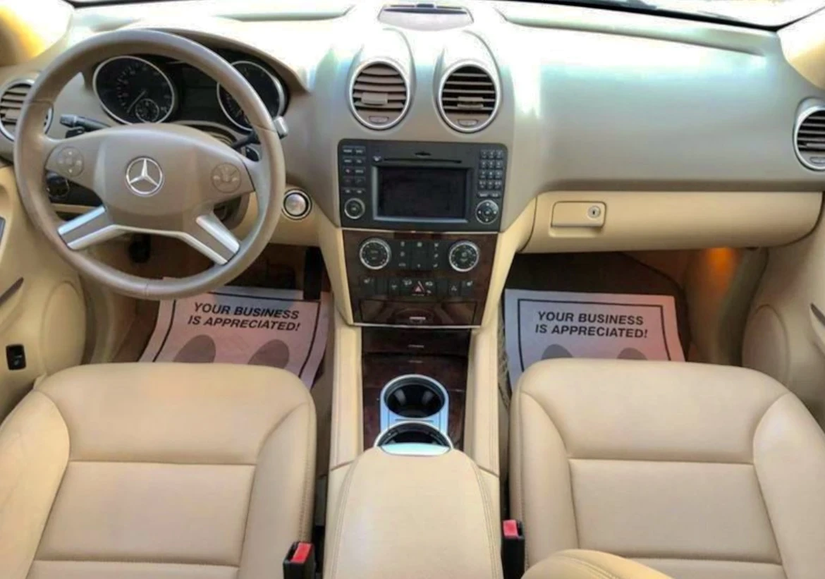 Mercedes-Benz ML 550 AMG, ГАЗ, HK, 4MATIC, 388, V8, FACE, Carfax, , снимка 10 - Автомобили и джипове - 54543481