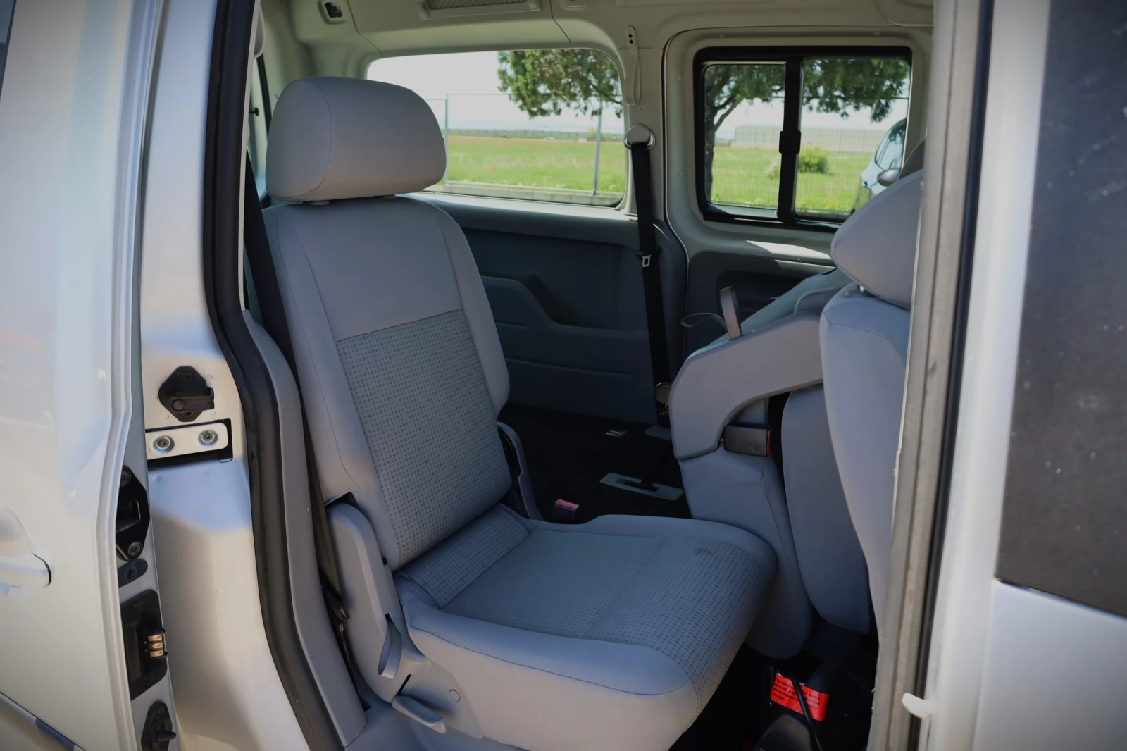 VW Caddy 1.9 D | Mobile.bg � ����������� 8