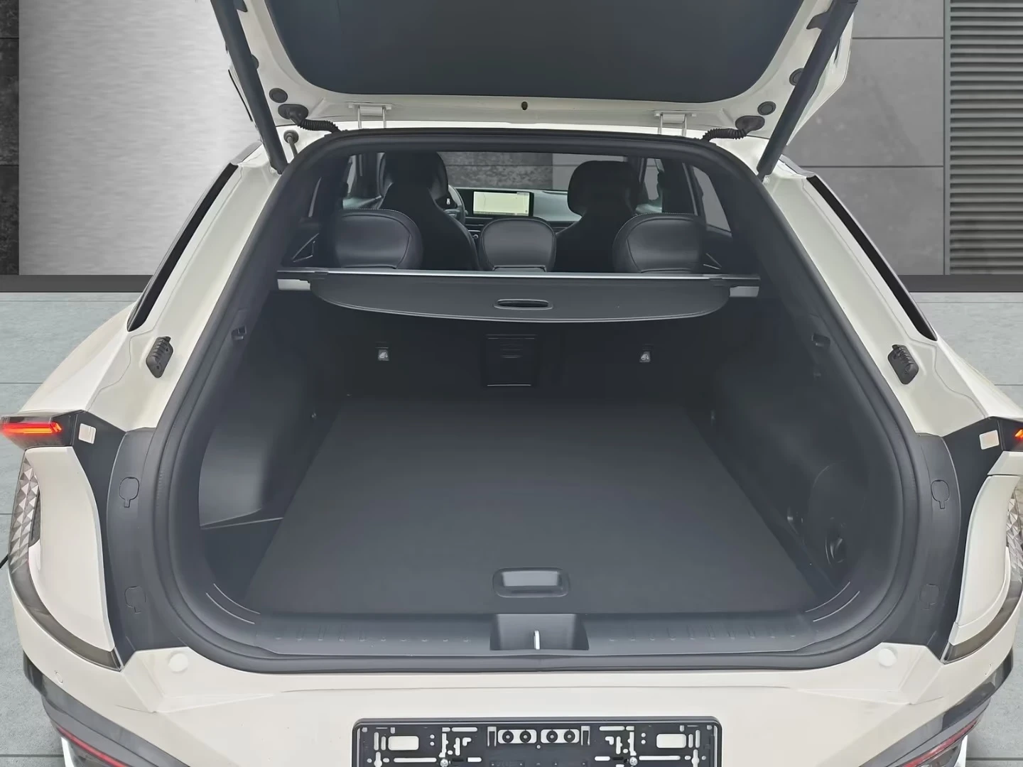 Kia EV6 GT-Line AWD FACELIFT !KIA CERTIFIED! Full Warranty | Mobile.bg � ����������� 15