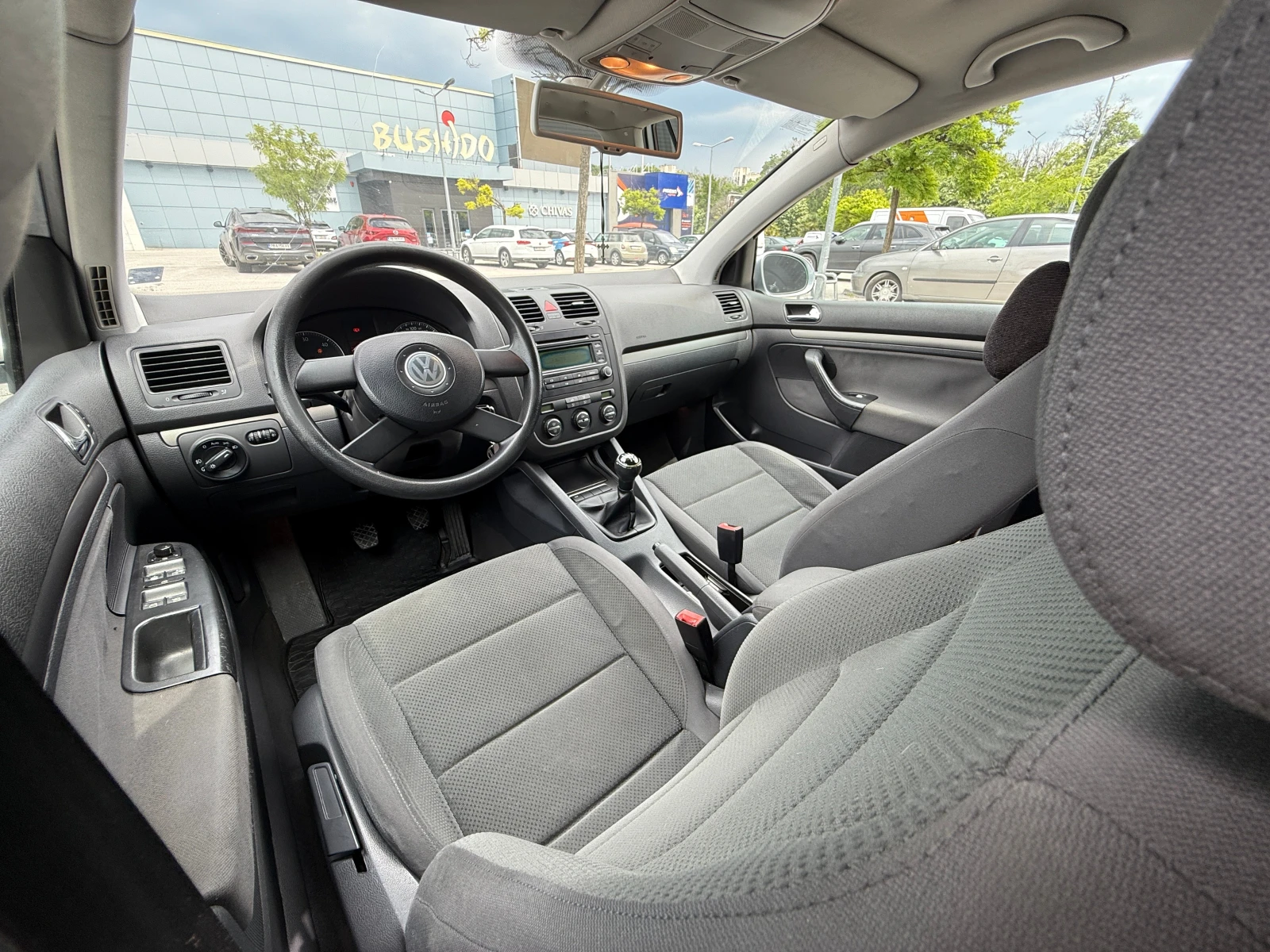 VW Golf 1.9 TDI BKC 105 коня, снимка 9 - Автомобили и джипове - 54765981