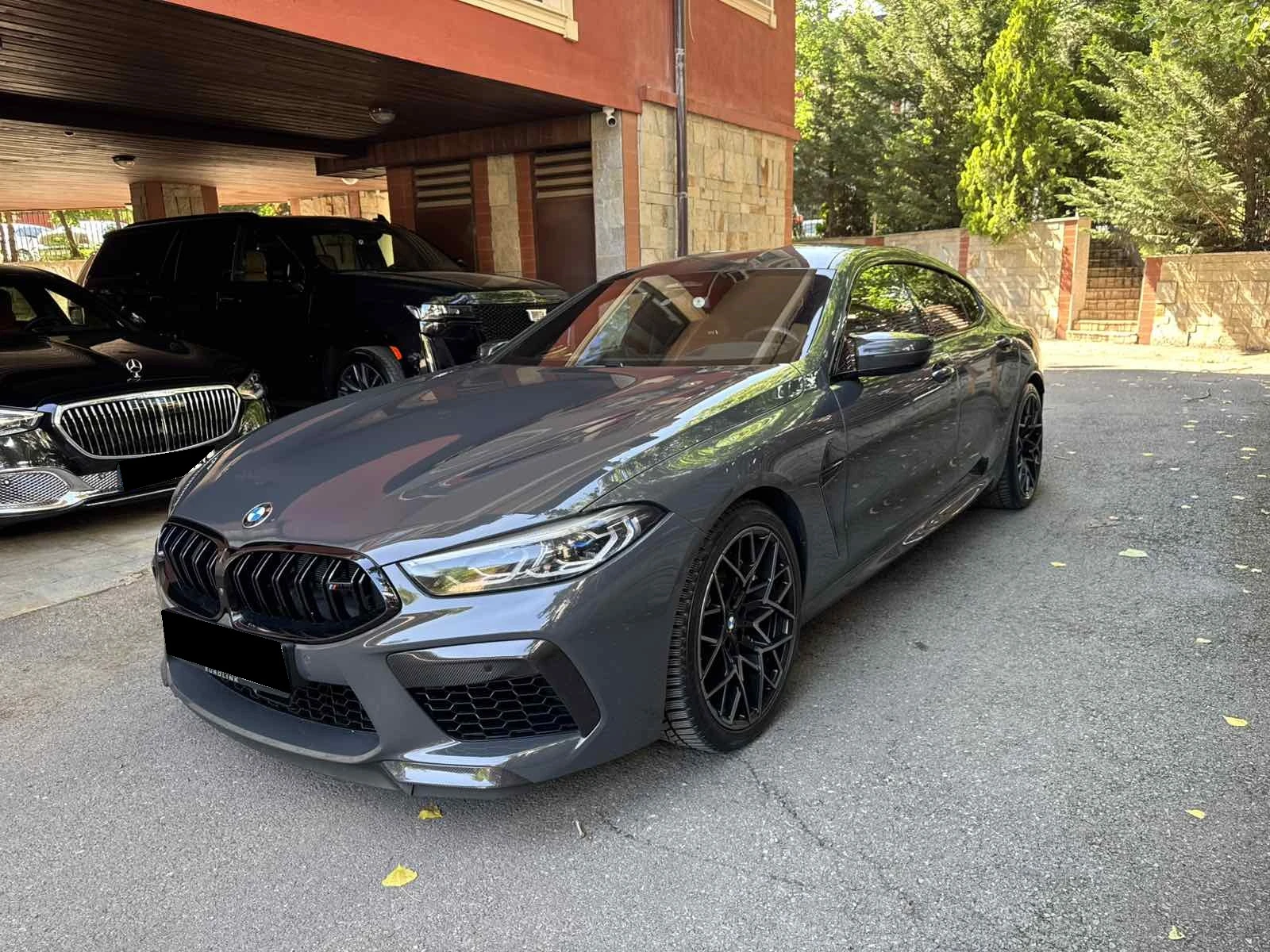 BMW M8 xDr Gran Coupe Comp Carbon Keramik B&W