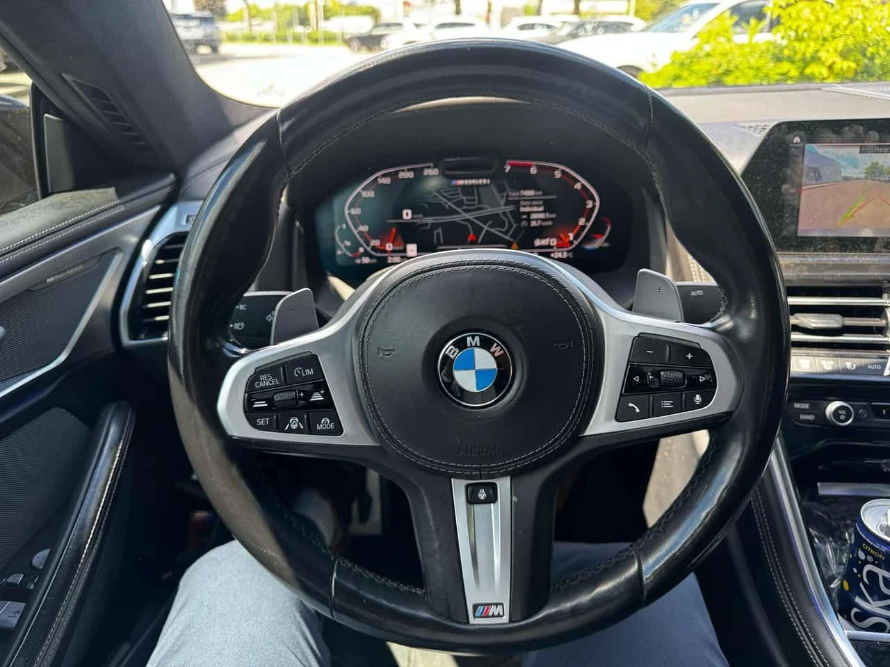 BMW 850 M850i xDrive/ДИСТРОНИК/360 КАМЕРИ, снимка 8 - Автомобили и джипове - 55023369