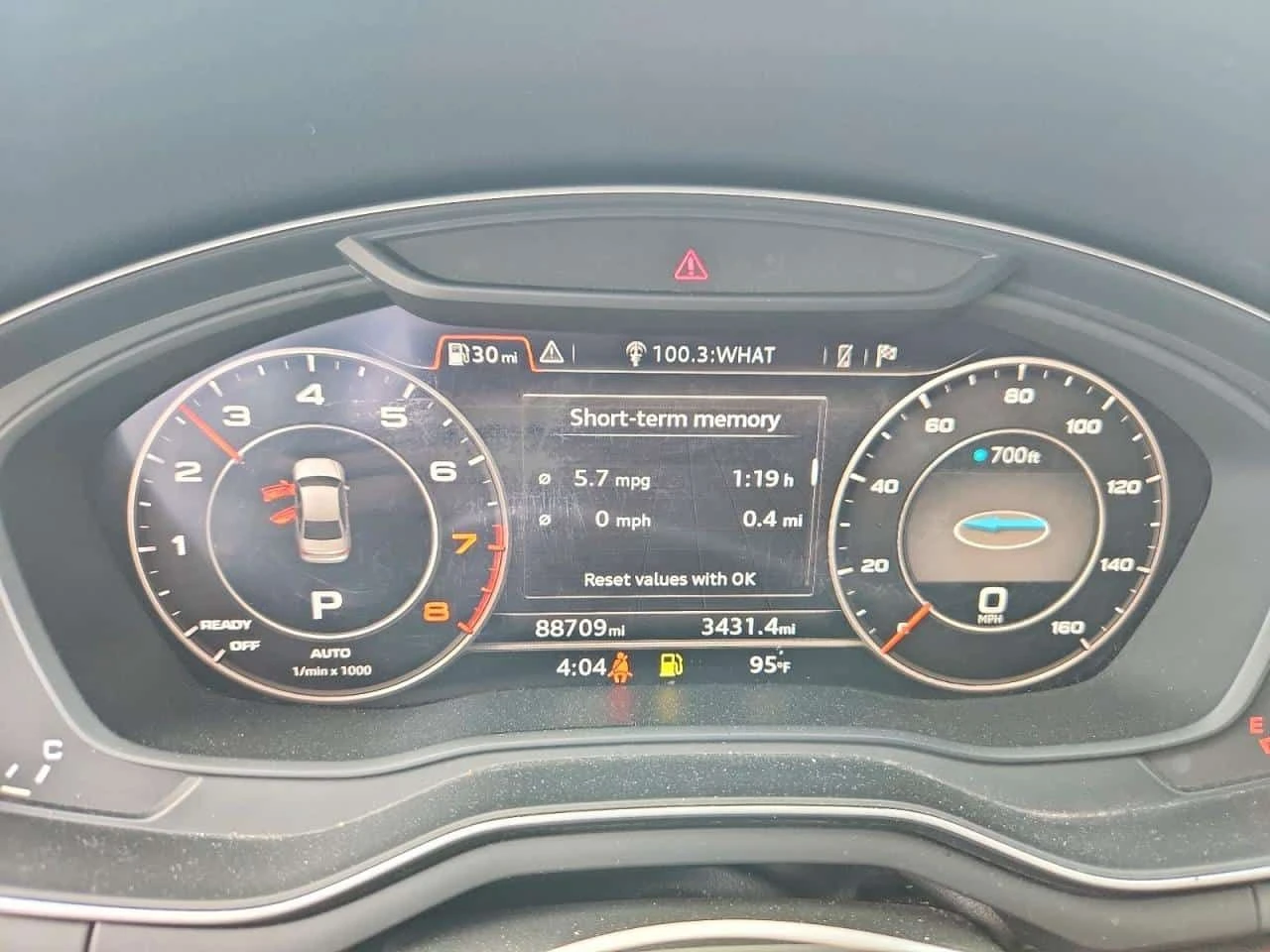 Audi A4 /CARFAX/ЗАСТРАХОВАТЕЛ/ЦЕНА ДО БГ , снимка 9 - Автомобили и джипове - 55259460
