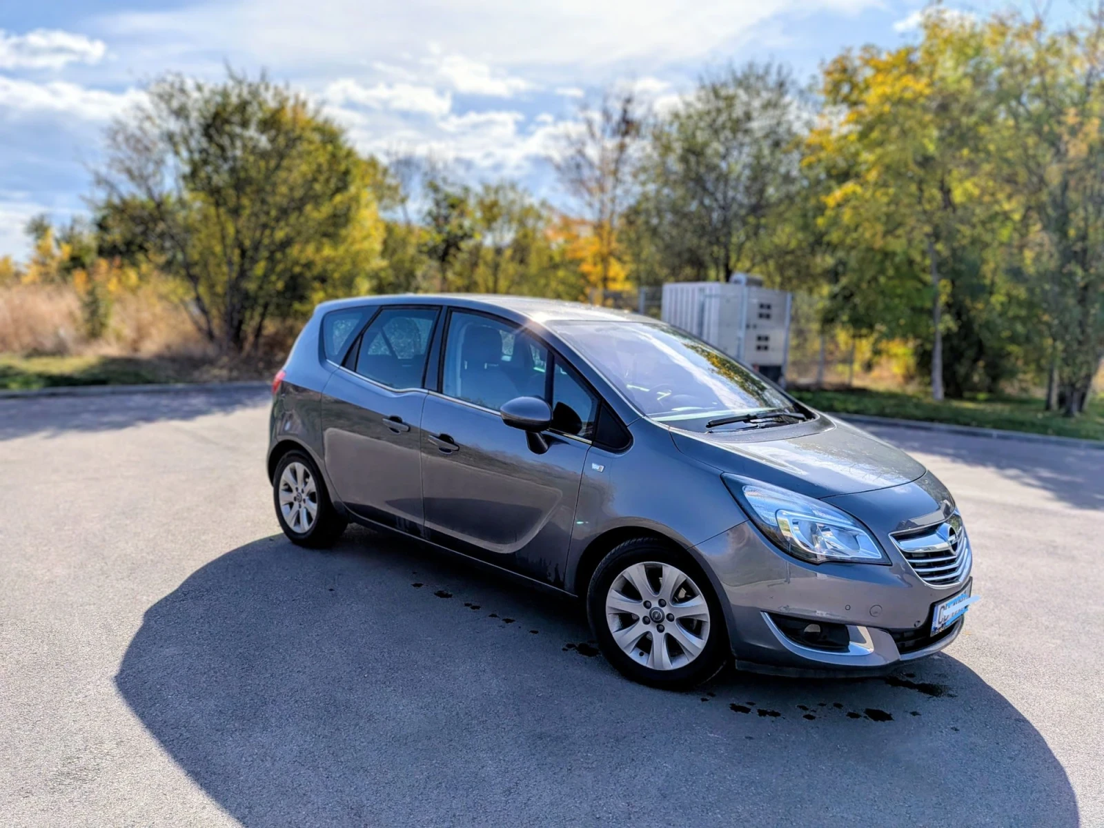 Opel Meriva, снимка 2 - Автомобили и джипове - 56598238