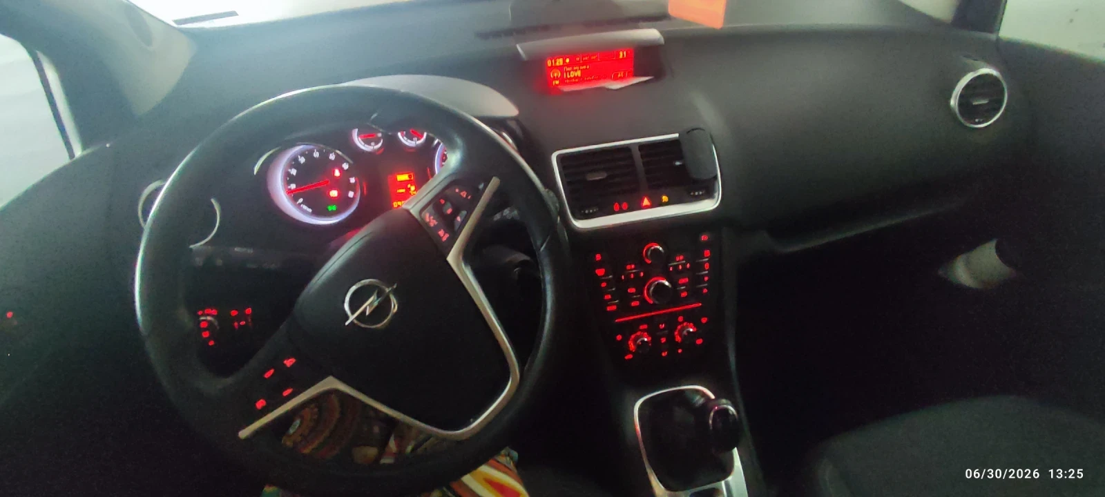 Opel Meriva, снимка 3 - Автомобили и джипове - 55513902