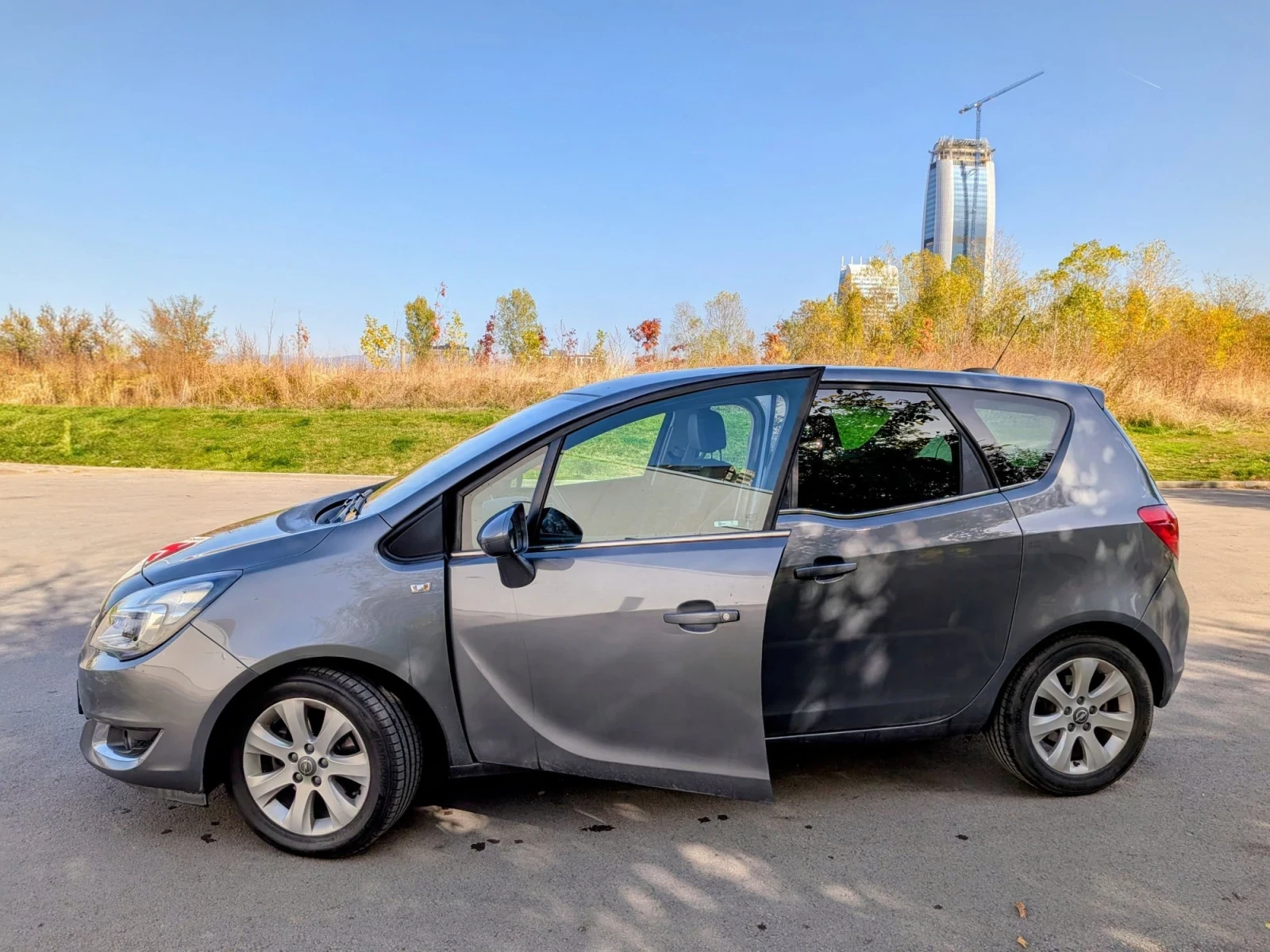 Opel Meriva, снимка 3 - Автомобили и джипове - 56598238