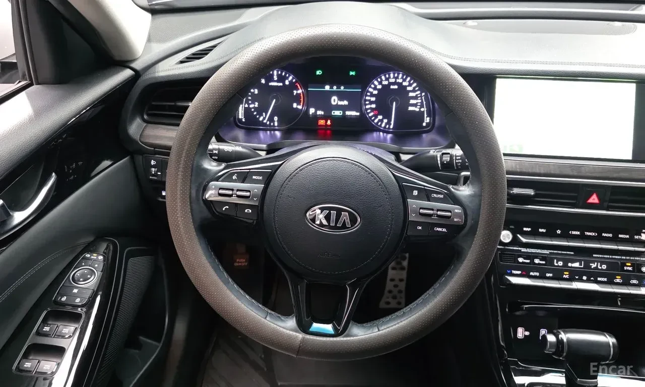 Kia K7 3.0* LPI* ПОДДГРЕВ* ОБДУХВАНЕ* КАМЕРА* КЕЙЛЕС* , снимка 7 - Автомобили и джипове - 56127884