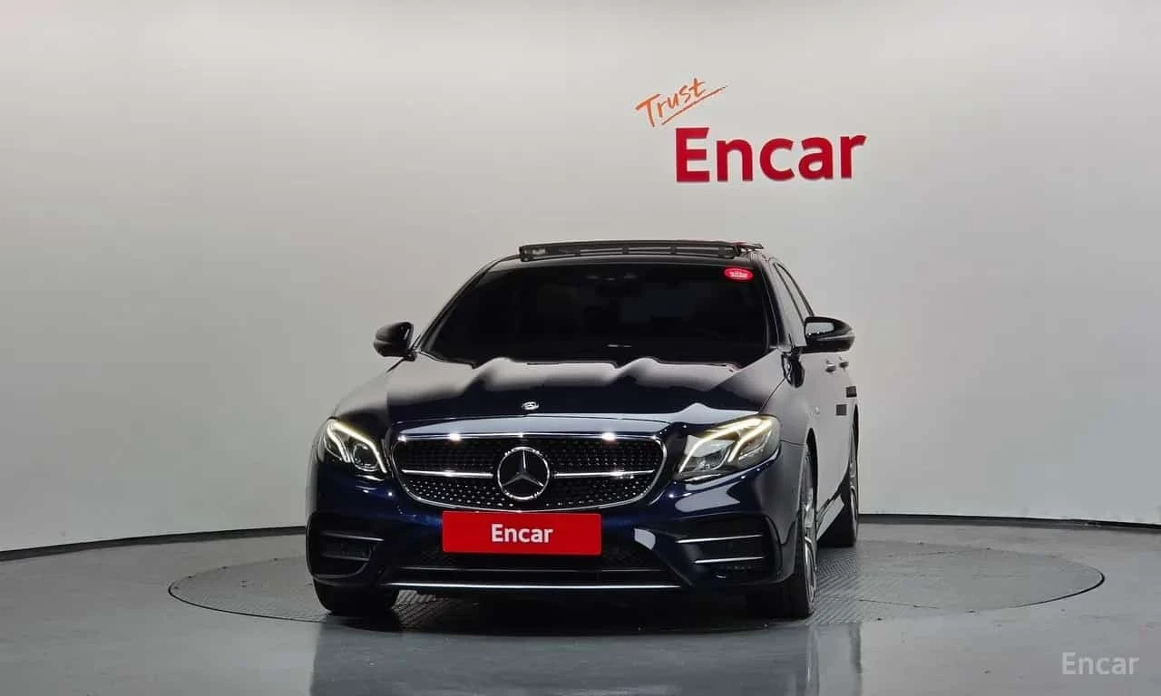 Mercedes-Benz E 53 AMG 4MATIC+ /ОБДУХВАНЕ/ПАНОРАМА/ДИСТРОНИК/360, снимка 3 - Автомобили и джипове - 56211822