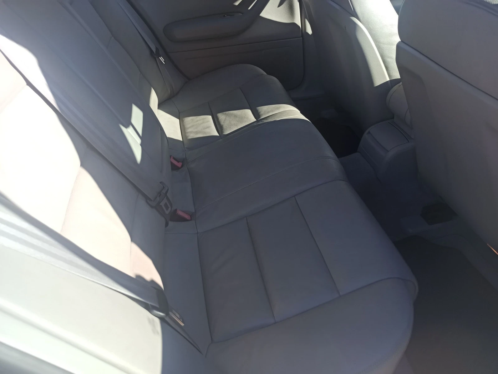 Audi A4 2.0, снимка 9 - Автомобили и джипове - 56595919