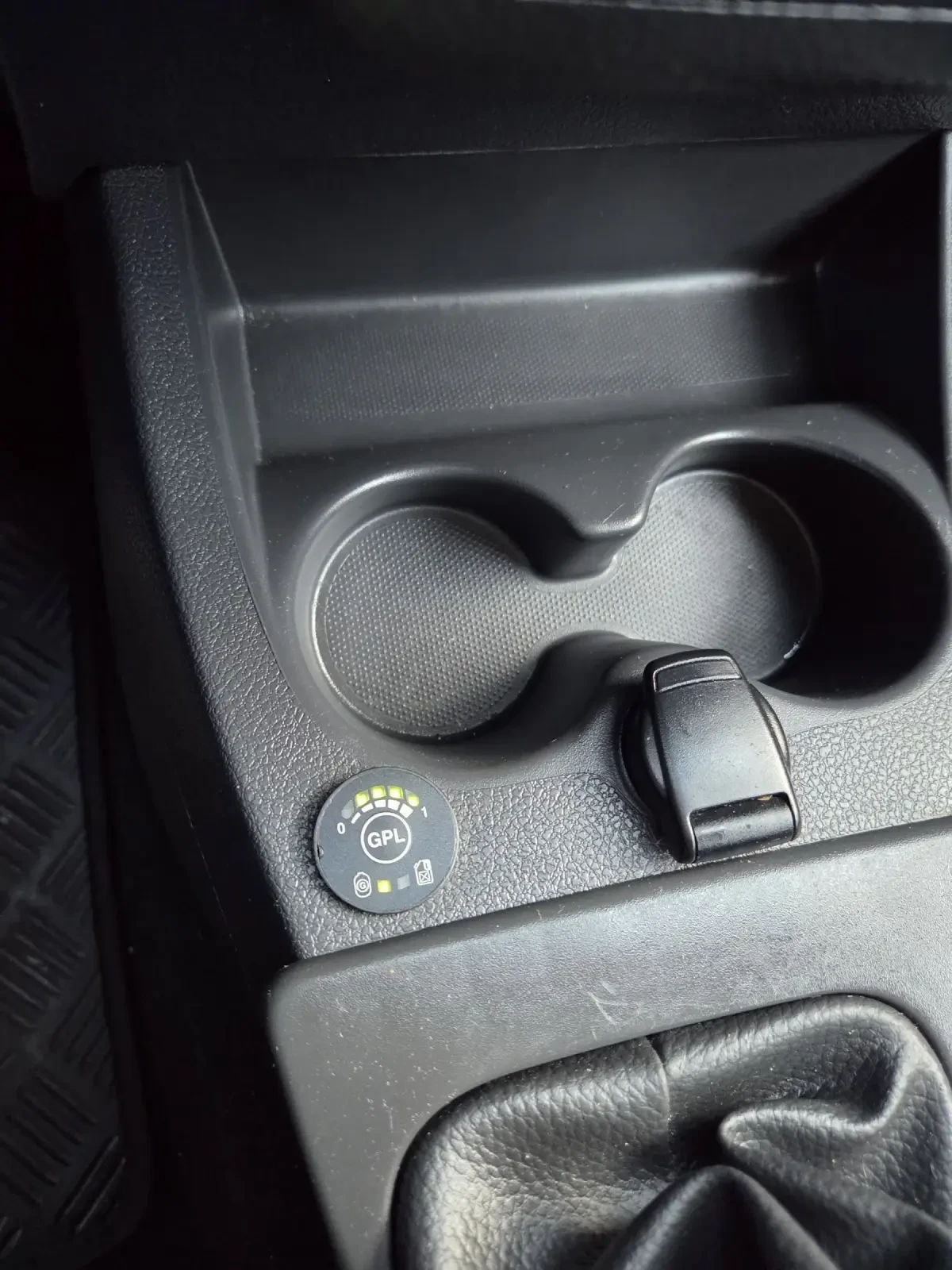 Dacia Lodgy 1.6 �������� ��� 2019 | Mobile.bg � ����������� 13