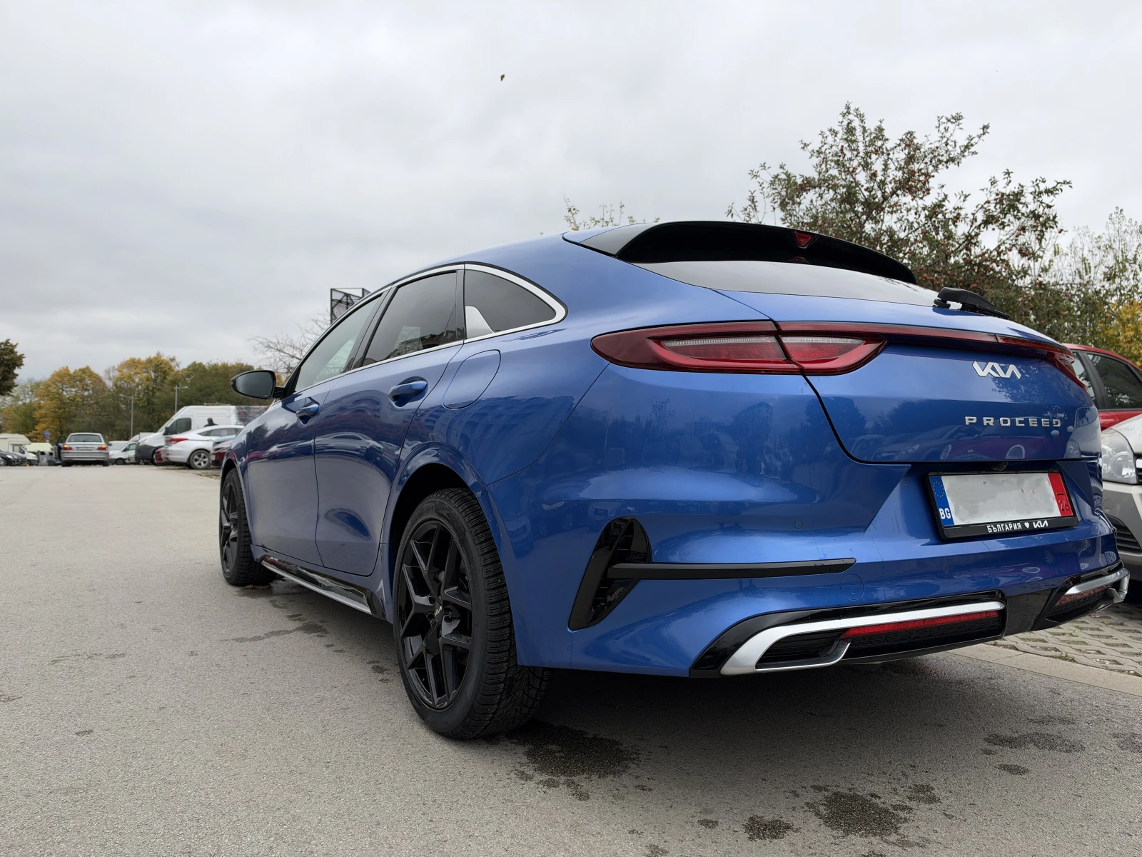 Kia Pro ceed GT line, снимка 4 - Автомобили и джипове - 56660123