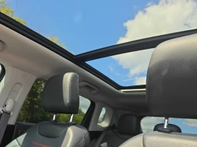 Jeep Compass * Trailhawk * CARFAX * ОПЦИЯ ЗА ФИНАНСИРАНЕ, снимка 11