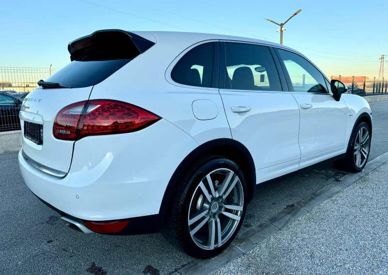 Porsche Cayenne 3.0D panorama, снимка 6 - Автомобили и джипове - 48404180