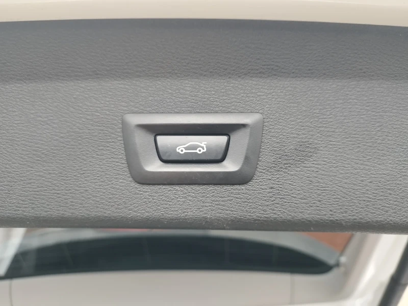 BMW X1 X Drive 25 D, 231 k.c., EURO 6B, снимка 7 - Автомобили и джипове - 53024815