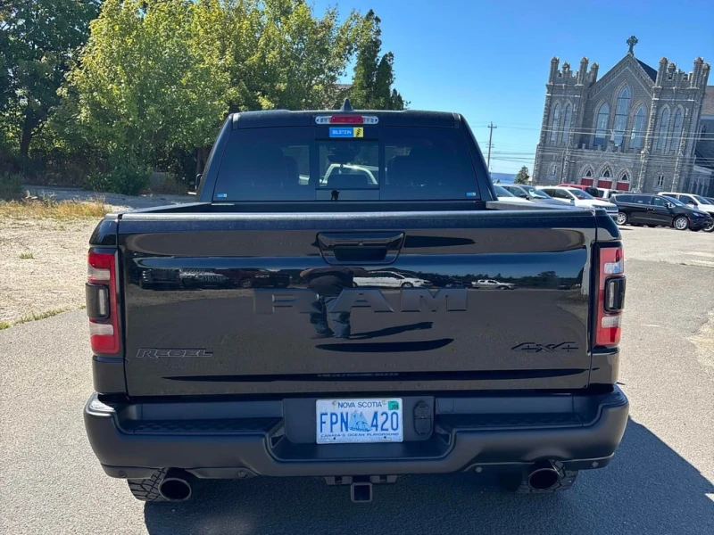 Dodge RAM 1500 * Rebel * CARFAX * БЕЗ ПЪРВОНАЧАЛНА ВНОСКА, снимка 4 - Автомобили и джипове - 53157722