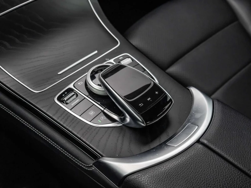 Mercedes-Benz GLC * 300 4M * CARFAX * ЦЕНА ДО БГ, снимка 16 - Автомобили и джипове - 53224578