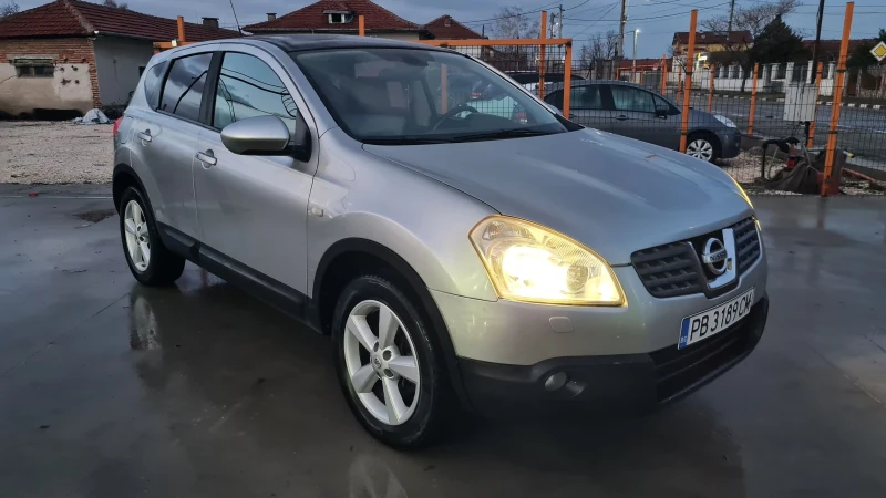 Nissan Qashqai 2.0D Keyless* 4x4* Кожа* , снимка 2 - Автомобили и джипове - 53509061
