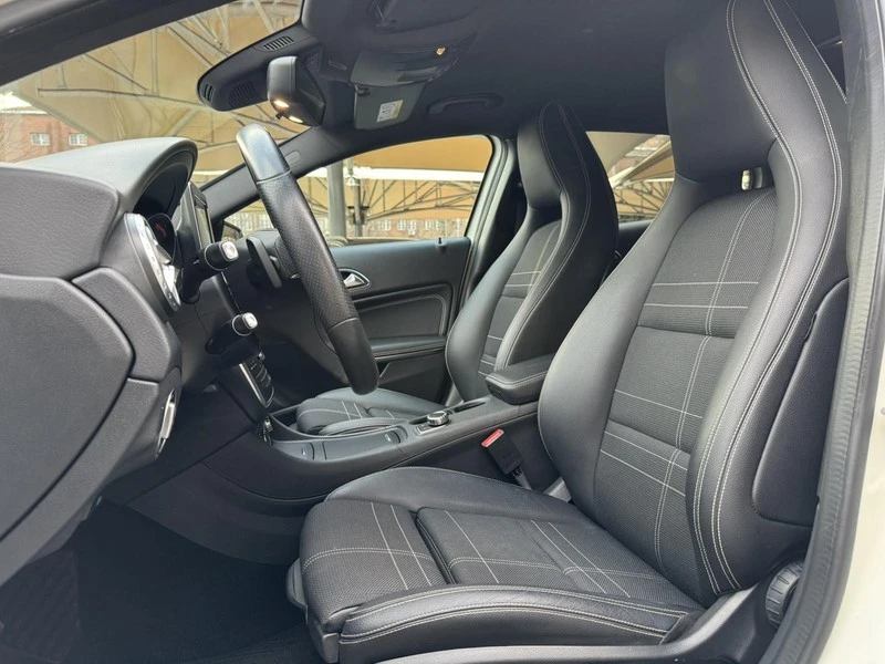 Mercedes-Benz GLA 200, снимка 10 - Автомобили и джипове - 54216483