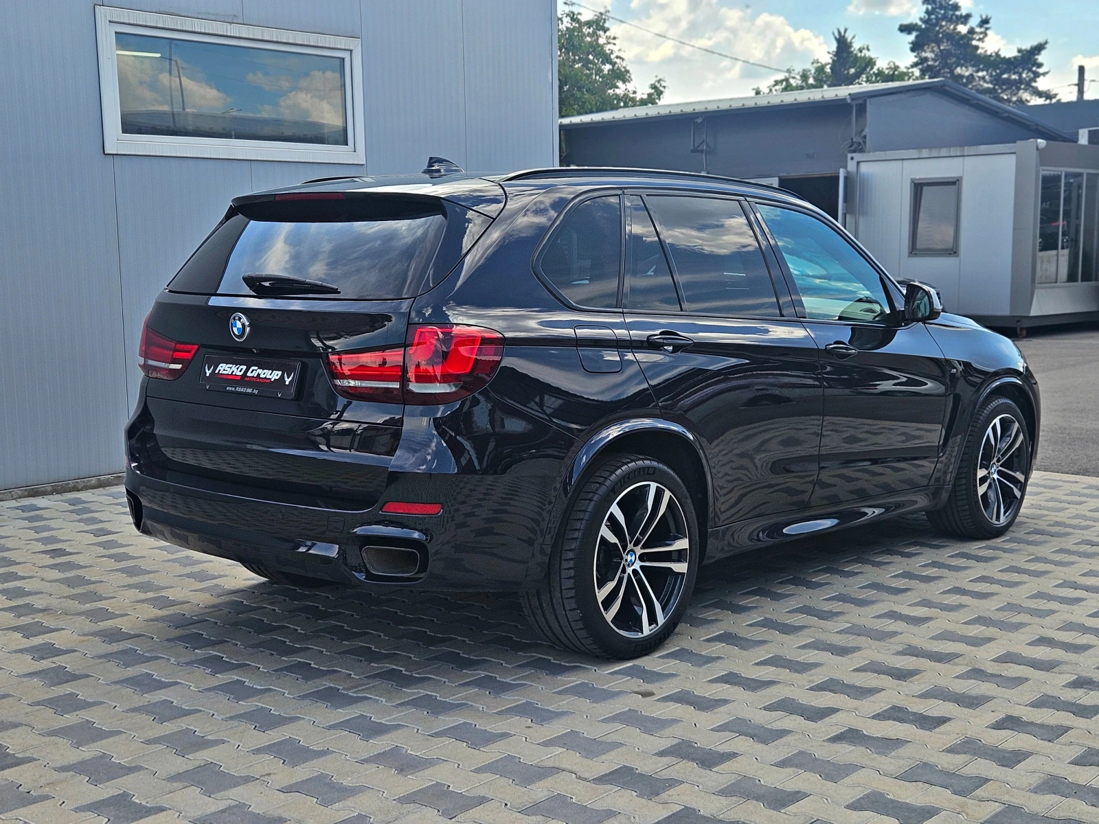 BMW X5 M50D/DIGITAL/DISTR/CAMERA/ПАНО/ПОДГРЕВ/ВАКУУМ/LIZI - изображение 5