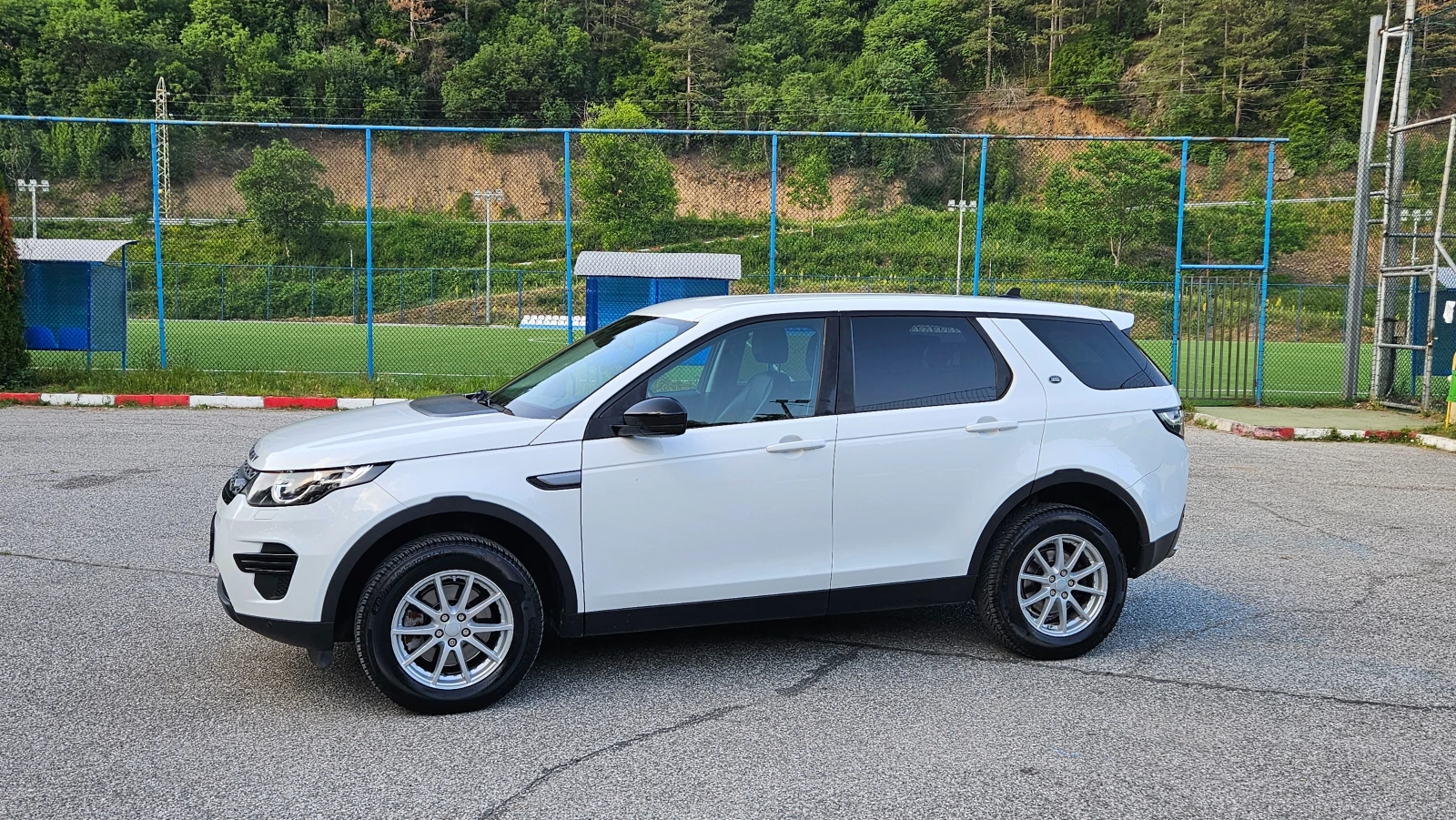 Land Rover Discovery Sport 2.0D 4x4/6skorosti/143 000km - изображение 2