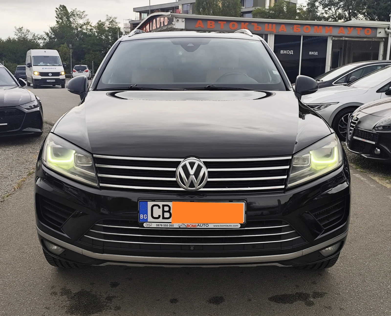 VW Touareg 3.0TDI* LED* 4X4* BI-XENON* DVD/TV* EURO6B*  - изображение 2
