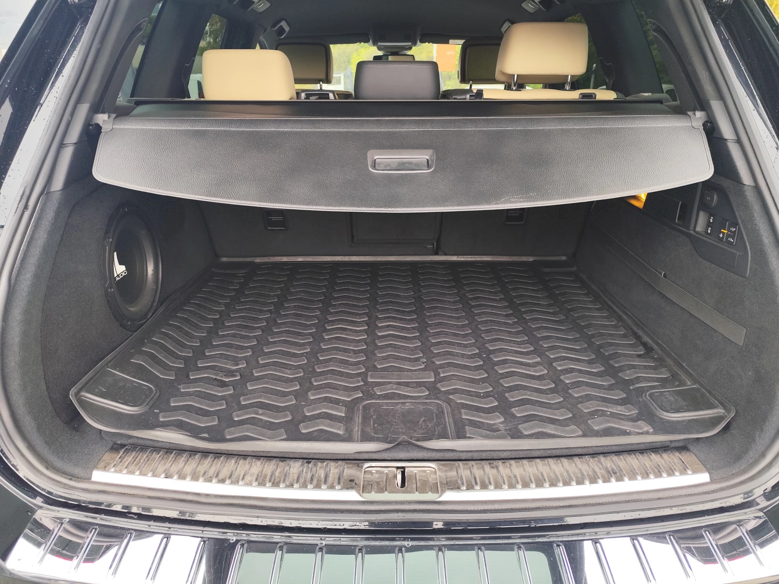 VW Touareg 3.0TDI * * DVD/TV* EURO6B* CARPLAY | Mobile.bg   16