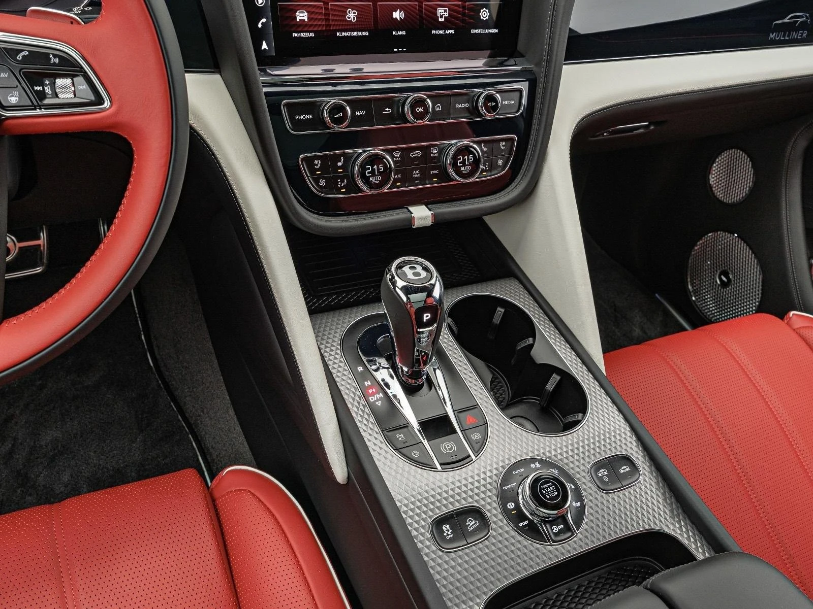 Bentley Bentayga V8/LONG/BESPOKE/MULLINER/DUO-TONE/NAIM/TV/4-SEATS/ | Mobile.bg   11