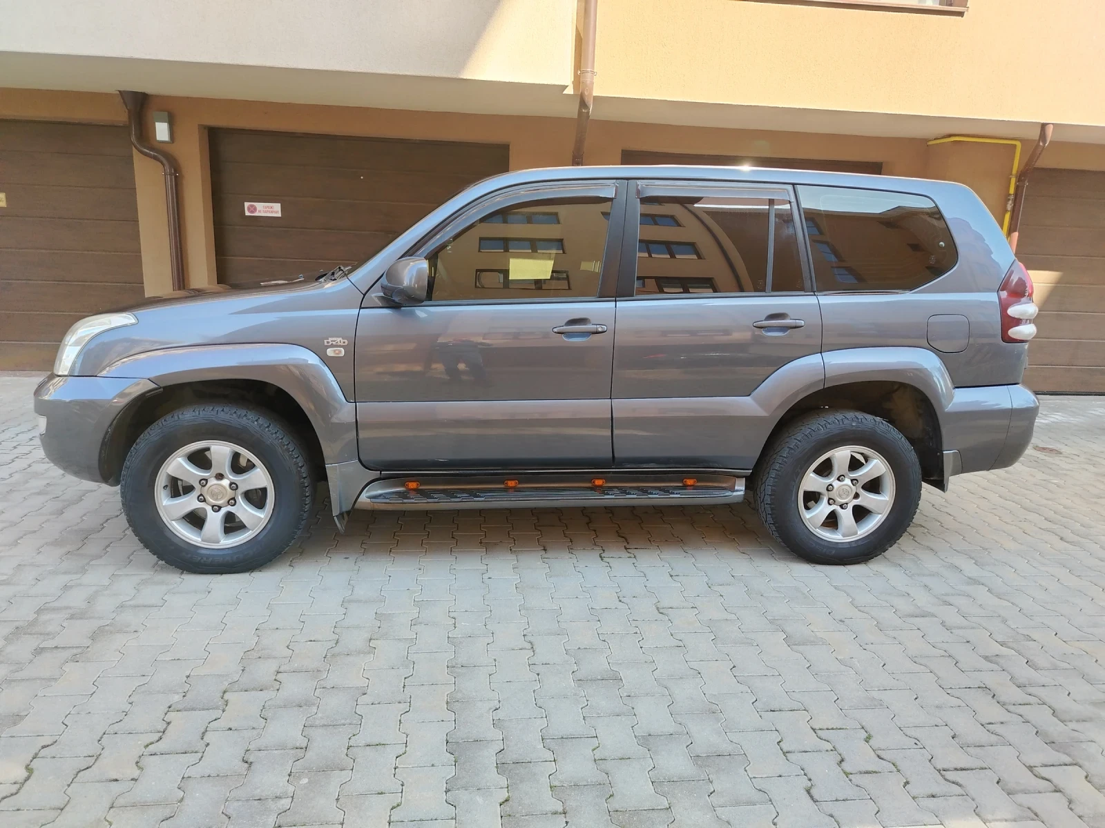 Toyota Land cruiser 3.0D4D 166ks, снимка 7 - Автомобили и джипове - 53500362