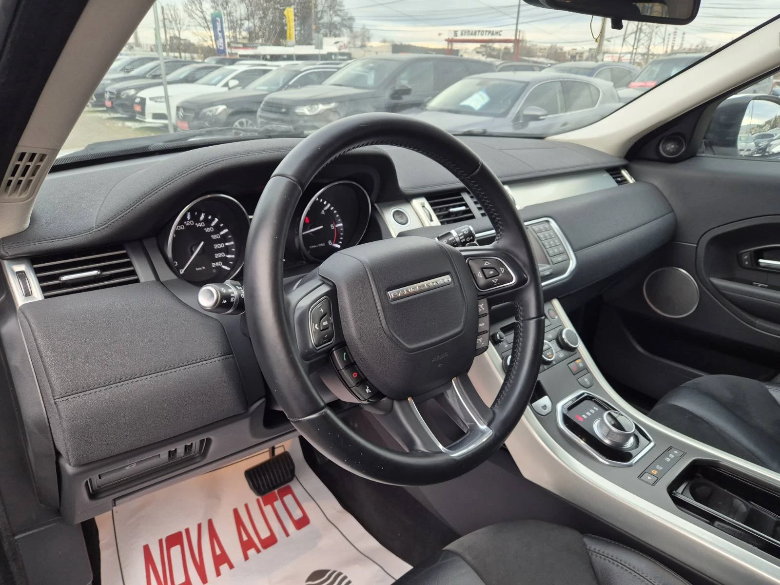 Land Rover Range Rover Evoque 2.2D-171000��-2014�-9 �������� | Mobile.bg � ����������� 8