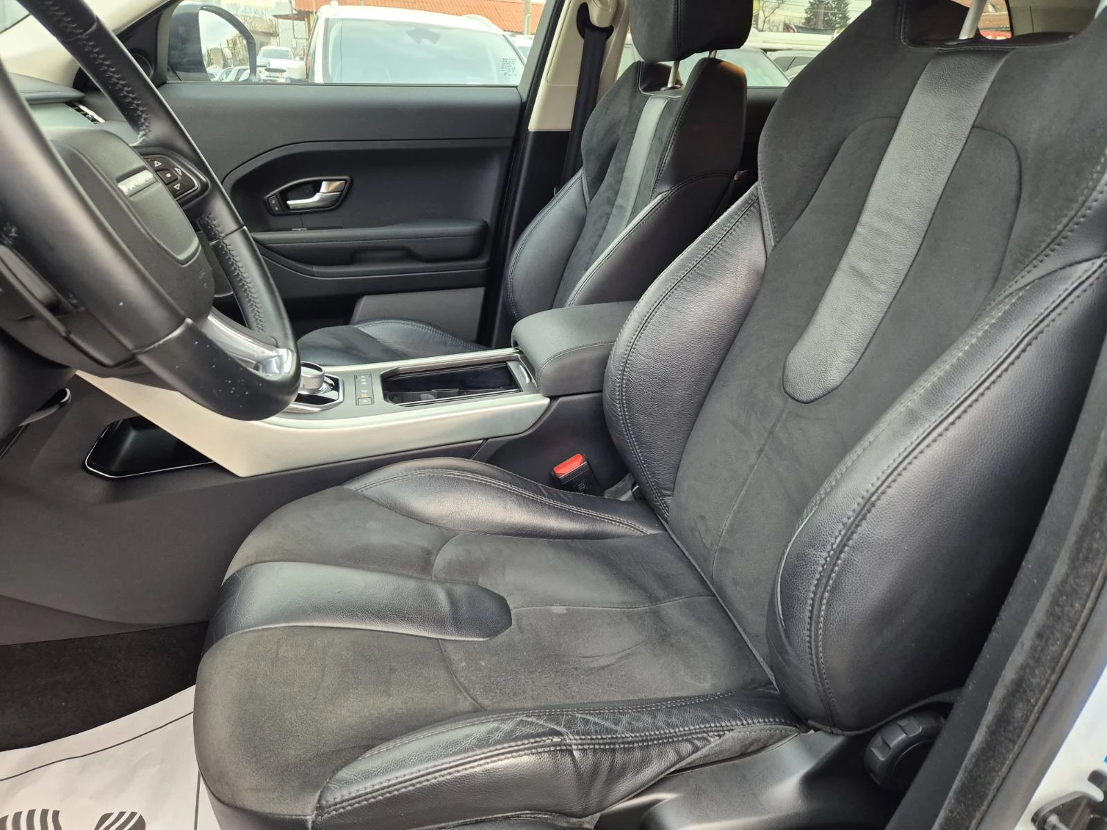 Land Rover Range Rover Evoque 2.2D-171000��-2014�-9 �������� | Mobile.bg � ����������� 7