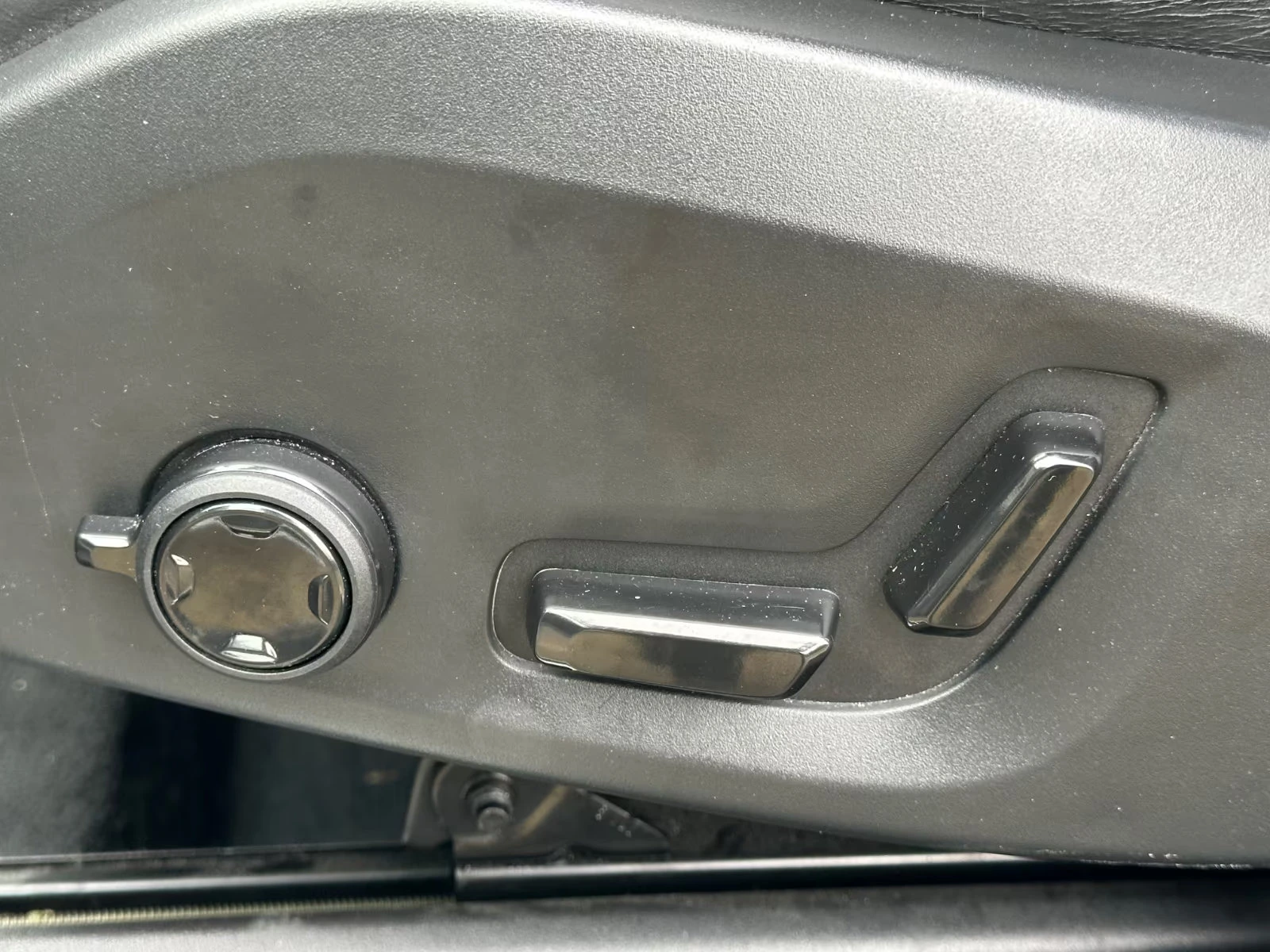 Volvo Xc90 R-DESIGN/235HP/7S/AWD/CAM/MEMO/NAVI/LED/910g, снимка 11 - Автомобили и джипове - 53810654