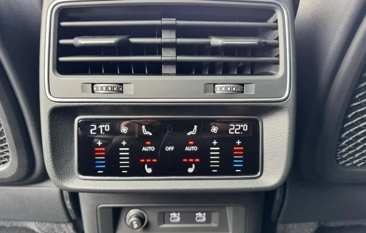 Audi SQ7 4.0 TDI Quattro, снимка 8 - Автомобили и джипове - 53823479