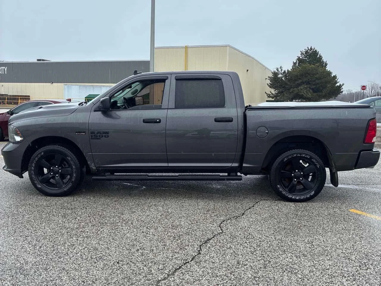 Dodge RAM 1500 * Express * ПОДГРЕВ* KEYLESS* , снимка 2 - Автомобили и джипове - 53985157