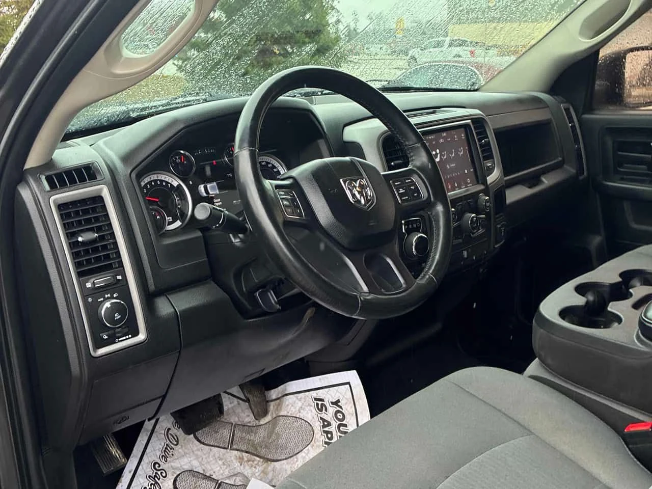 Dodge RAM 1500 * Express * ПОДГРЕВ* KEYLESS* , снимка 5 - Автомобили и джипове - 53985157