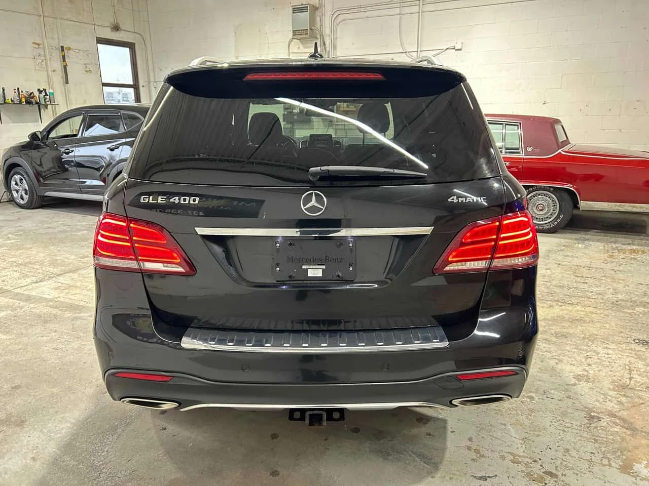 Mercedes-Benz GLE 400 | HARMAN KARDON | 360 | ПАНОРАМА | , снимка 4 - Автомобили и джипове - 54723716