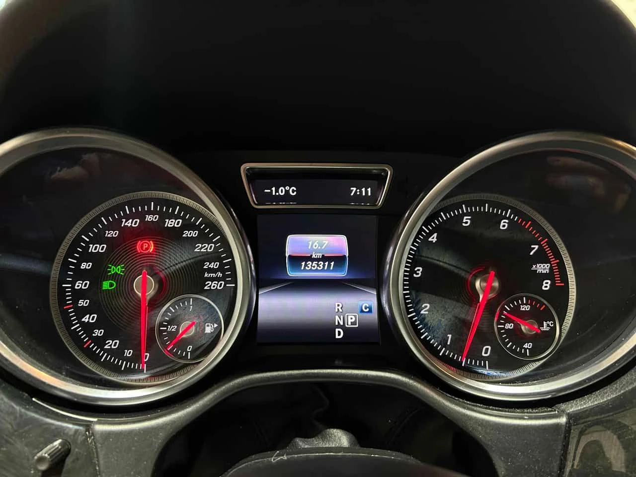 Mercedes-Benz GLE 400 | HARMAN KARDON | 360 | ПАНОРАМА | , снимка 8 - Автомобили и джипове - 54723716