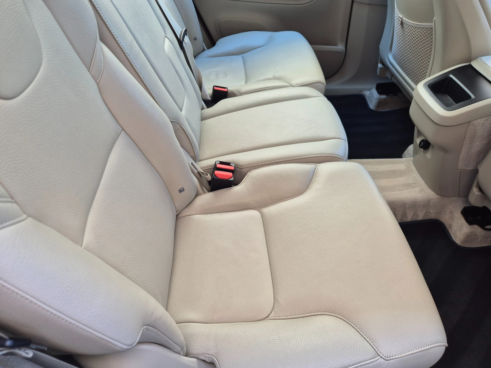 Volvo Xc90 VOLVO XC90 D5 /DISTRONIC/Off Road - пакет/, снимка 6 - Автомобили и джипове - 55372648