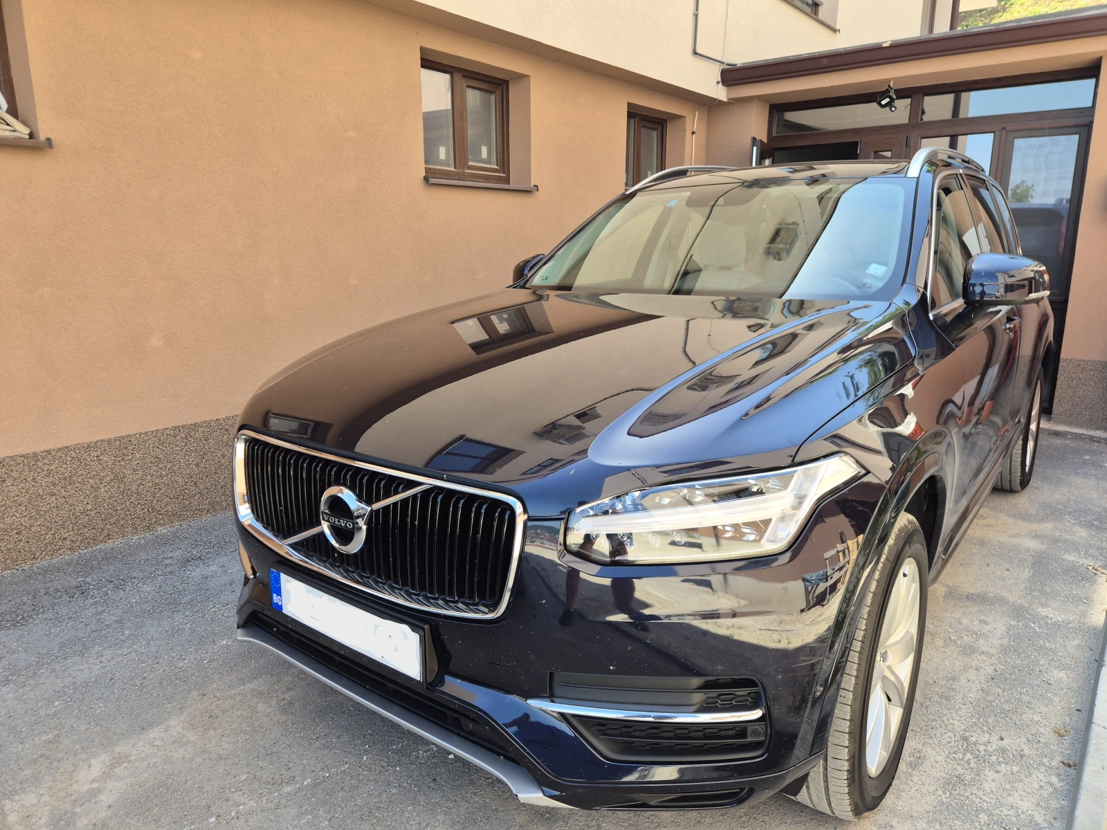 Volvo Xc90 VOLVO XC90 D5 /DISTRONIC/Off Road - пакет/