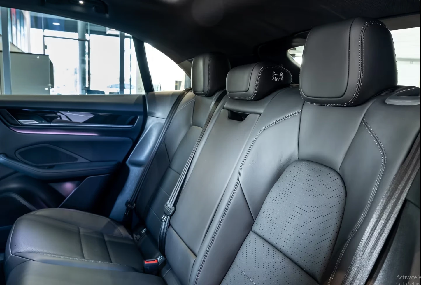 Porsche Macan 4* Electric* AWD* Matrix* Pano, снимка 5 - Автомобили и джипове - 55412364