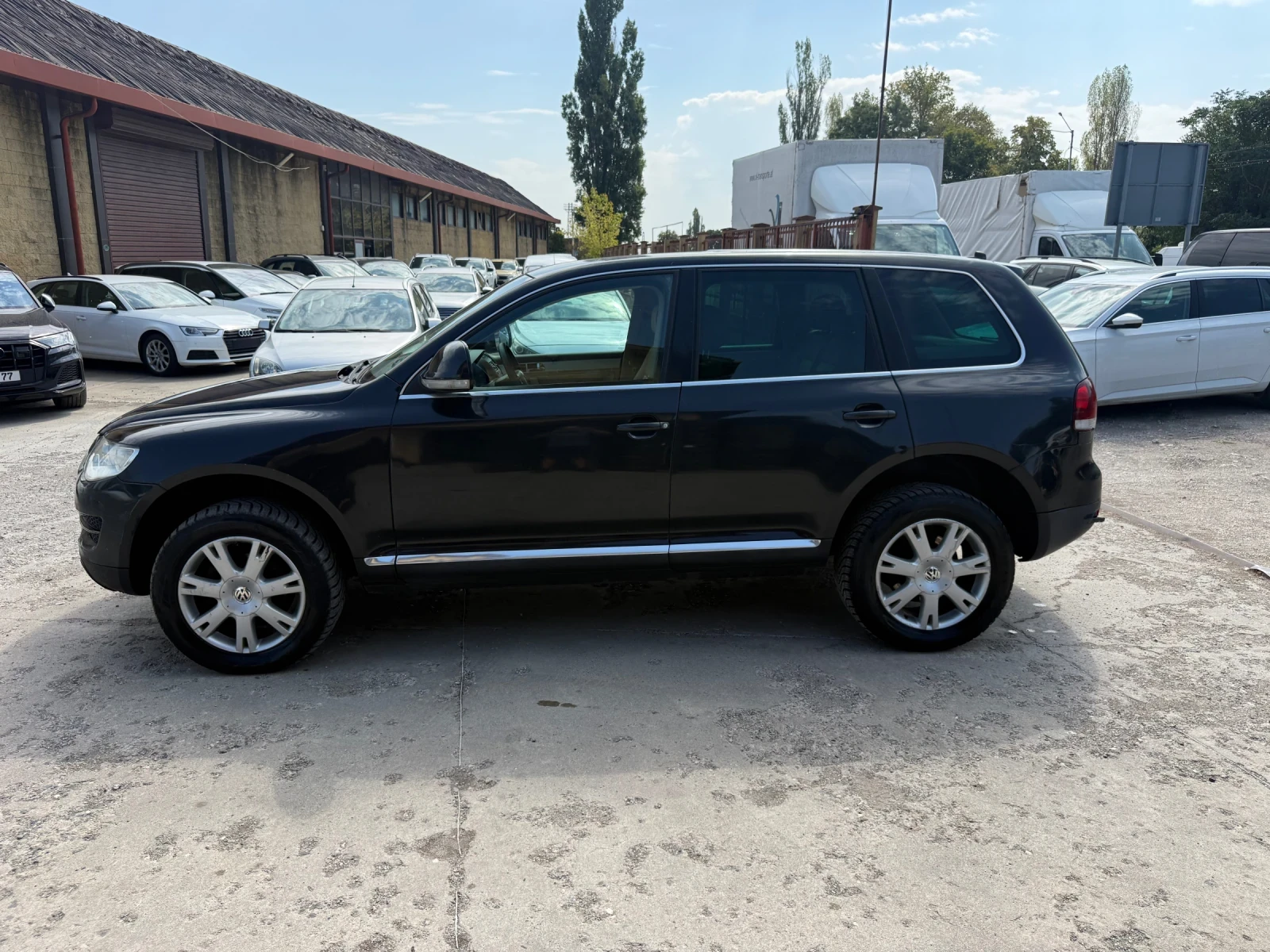 VW Touareg 2.5tdi ръчни ск., снимка 5 - Автомобили и джипове - 55815240