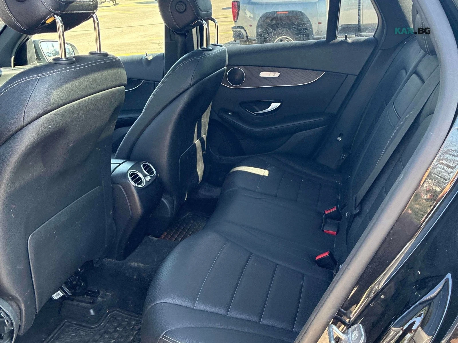 Mercedes-Benz GLC 300 АвтоКредит* (ЦЕНА ДО БГ), снимка 12 - Автомобили и джипове - 55867888